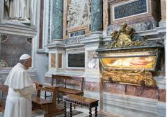  Pope Francis prays at the relics St Pius V in the basilica church of St Mary Major