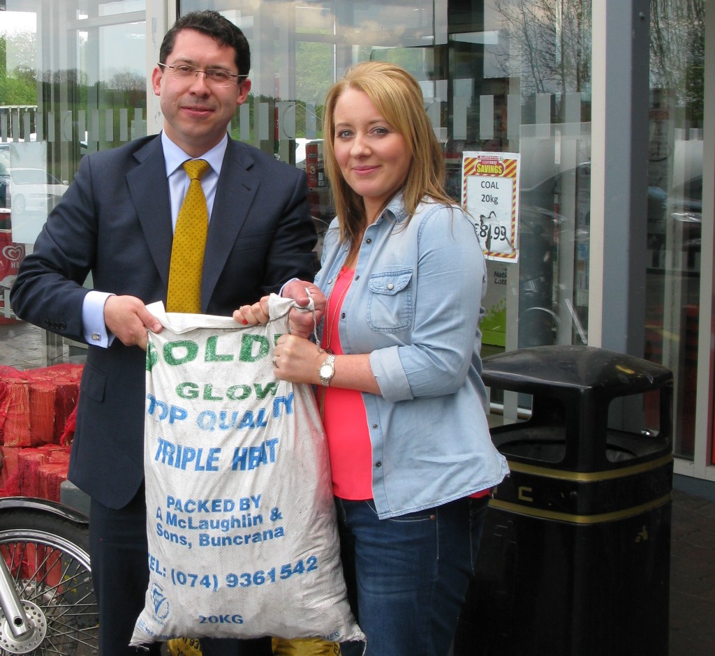 Euro Election Candidate for Midlands North West Constituency, Senator Ronan Mullen with Joan Gillespie from Newtowncunningham discussing the Carbon Tax due to be introduced this week which will increase the price of household fuels.