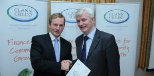 Paul OSullivan of Clann Credo with Taoiseach